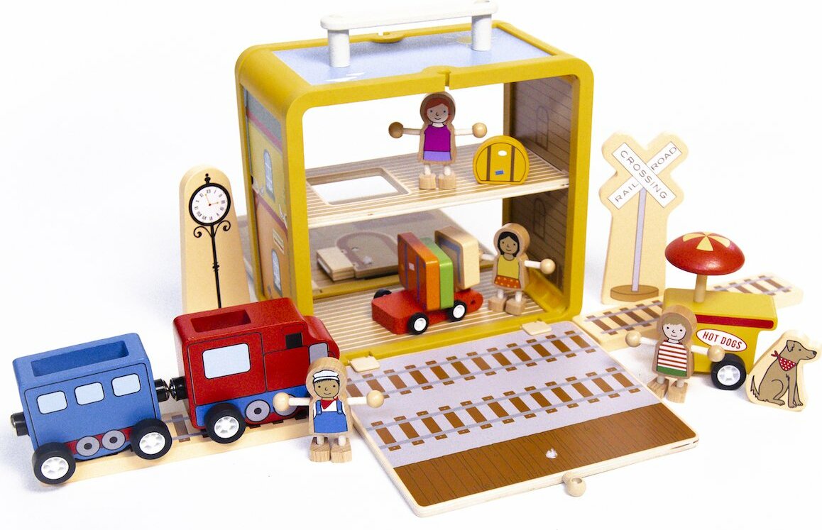 Suitcase Series Play Set: Train Station