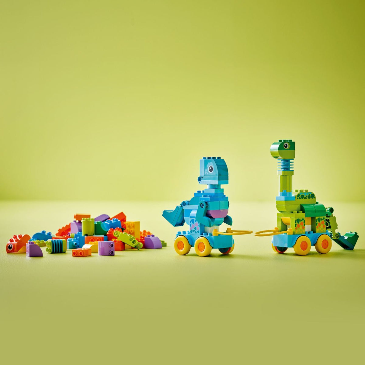 LEGO DUPLO: 3in1 Dinosaurs on Wheels