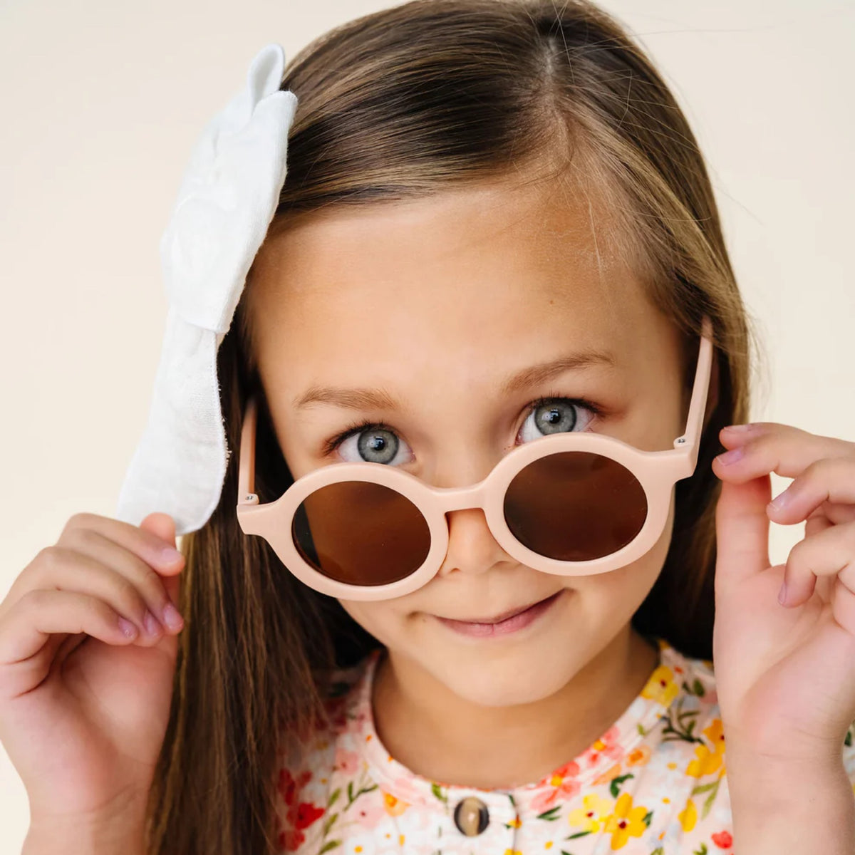 Lou Lou, Sunnies: Blush