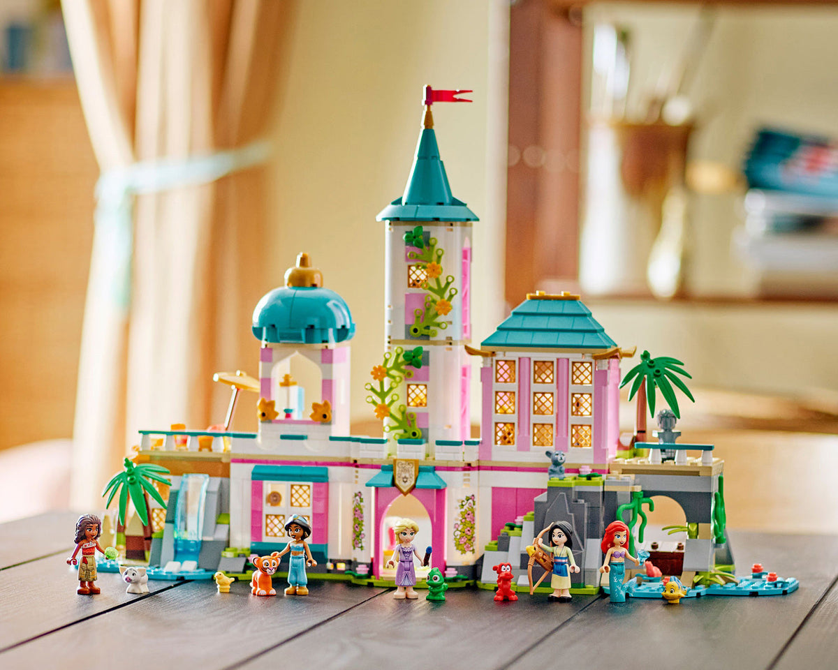 LEGO DISNEY PRINCESS Princess Castle & Royal Pets