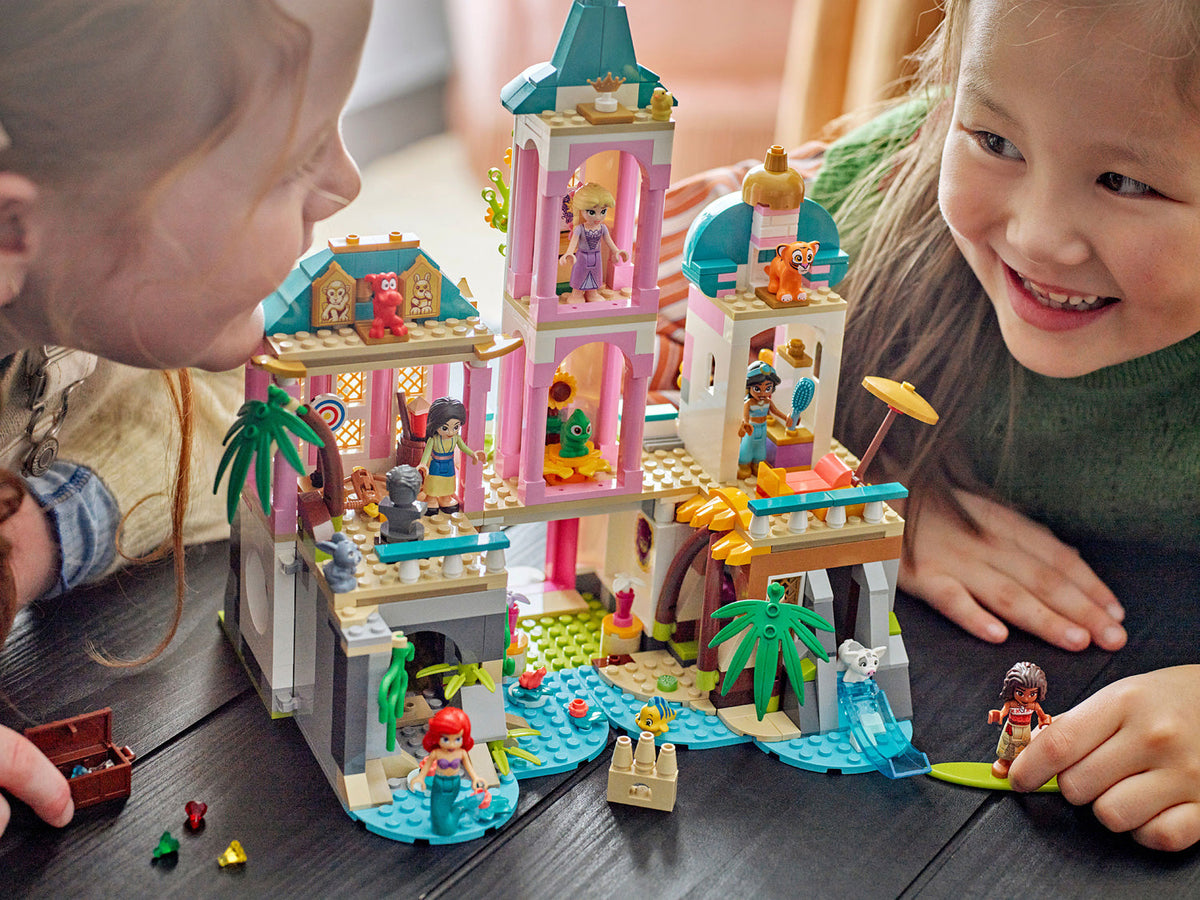 LEGO DISNEY PRINCESS Princess Castle & Royal Pets