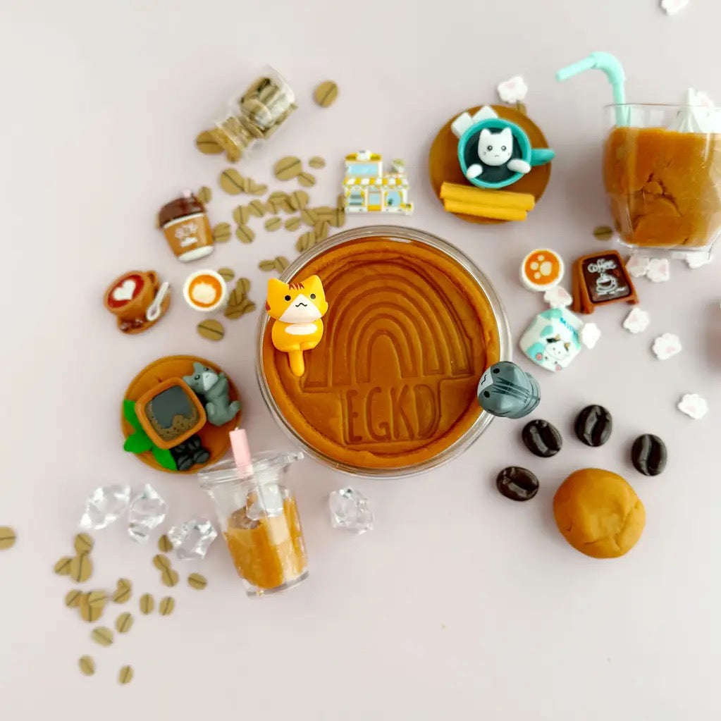 EGKD, Kit: Cat Cafe PK-8987