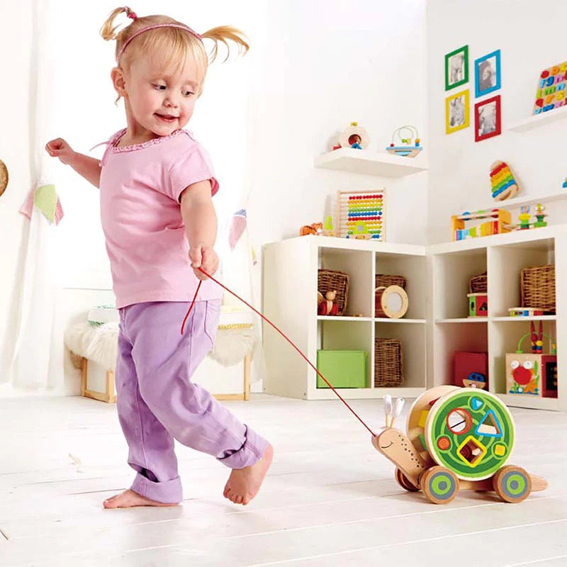 Hape, Walk-A-Long Snail Wooden Push and Pull Toy E0349