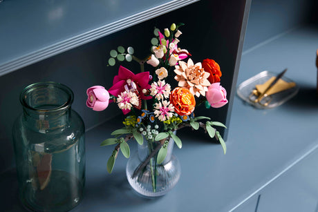 LEGO BOTANICALS Pretty Pink Flower Bouquet