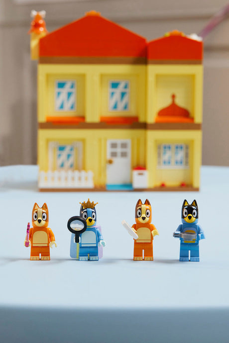 LEGO BLUEY Bluey's Family House